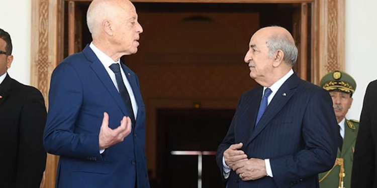 Algérie-Tunisie : à quoi joue Kaïs Saïed ?