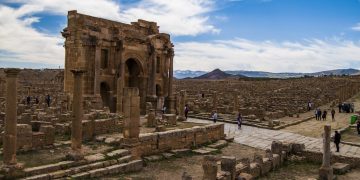 En Afrique francophone, les historiens face au grand retour du « roman national »