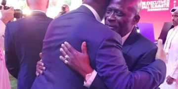 في الغابون ، الإفلات من العقاب والفساد من Mounguengui